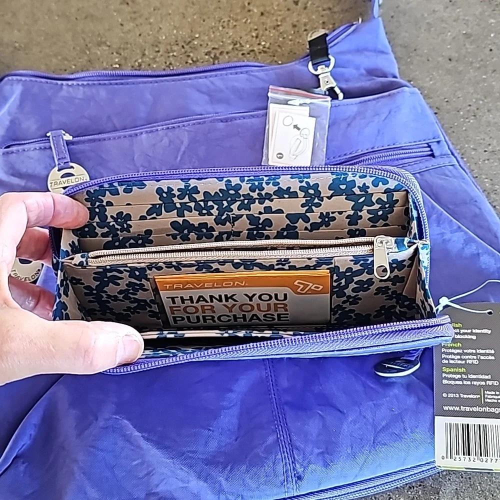 Travelon Purple bag - Picture 13 of 16